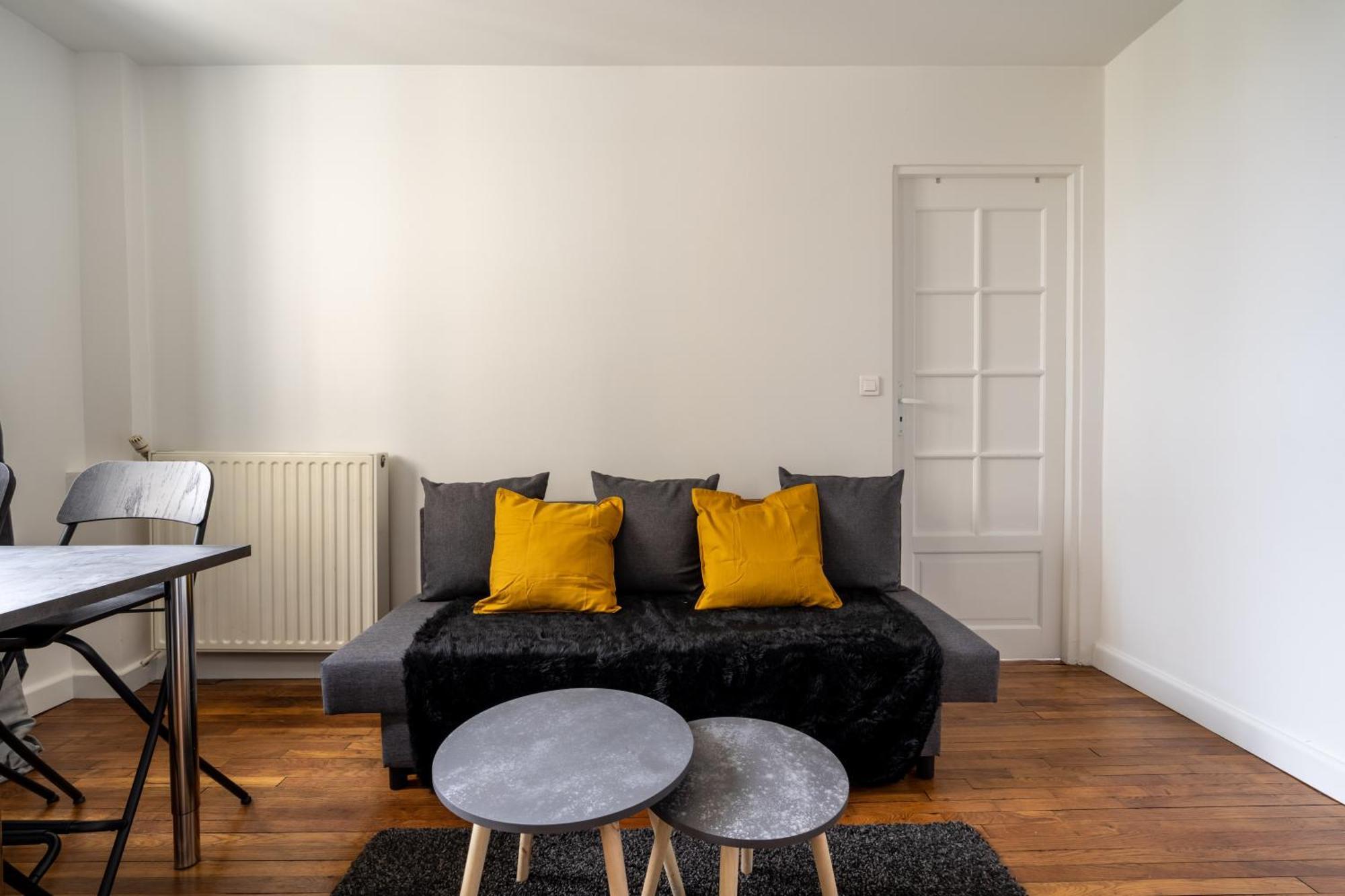 Charmant 2 pièces pour 4 personnes à Courbevoie Apartamento Exterior foto